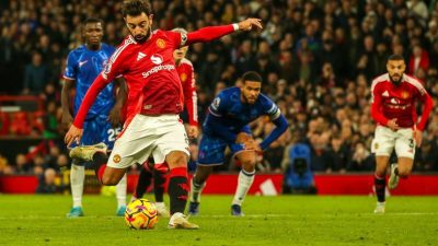 Old Trafford Showdown: Manchester United vs. Chelsea